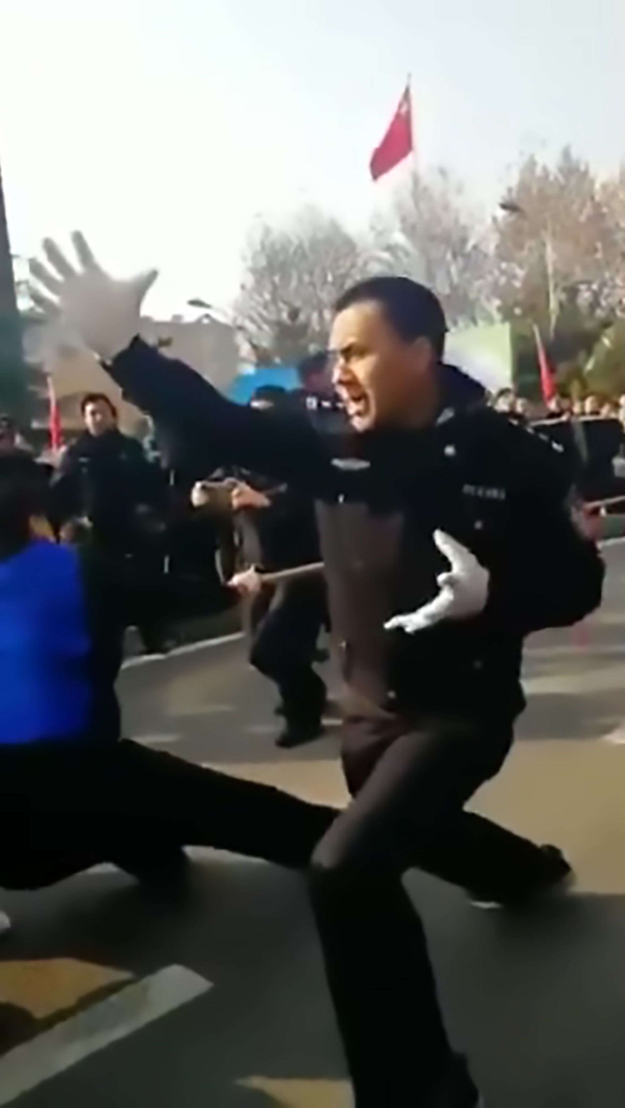 Read more about the article Kung Fu Cops Cheerleading Becomes Viral Hit