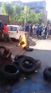 Read more about the article Angry Mob Turn Suspected Thief Into Human Fireball