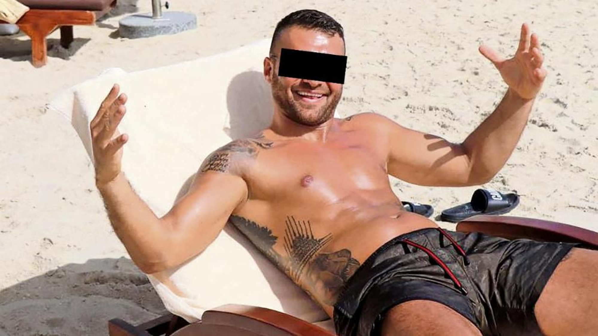 Read more about the article Benefit Fraudster Nabbed After Posting Holiday Snaps