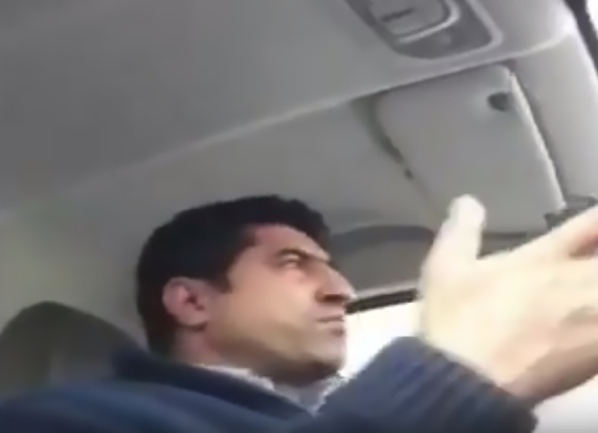 Read more about the article Racist Turkish Cabbie Calls Black Tourist A Terrorist