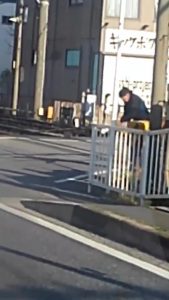 Read more about the article Viral: Impatient Driver Saws Off Level Crossing Barrier
