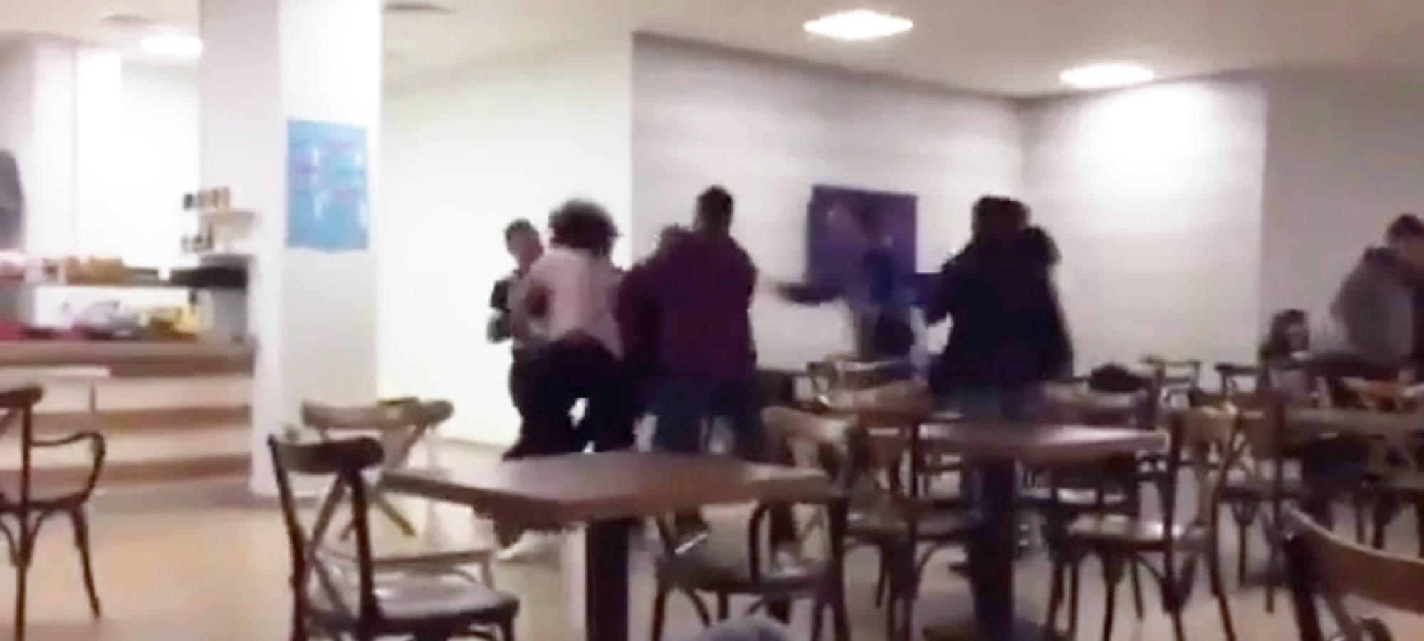 Read more about the article Students Fake Brawl Then Hug Cops Called To Arrest Them