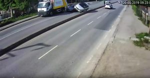 Read more about the article Driver Clips Other Car Sending It Flipping Across Road