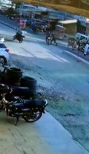 Read more about the article Burly Traffic Cop Shoves Two Men Off Motorbike