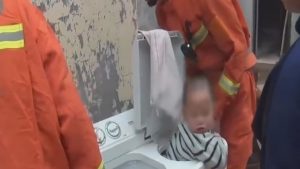 Read more about the article Young Boy Trapped In Washing Machine Bites Rescuer