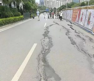 Read more about the article Half Of Road Collapses After Cracks Appear