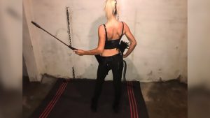 Read more about the article Dominatrix Walks Free After Man Dies In BDSM Dungeon
