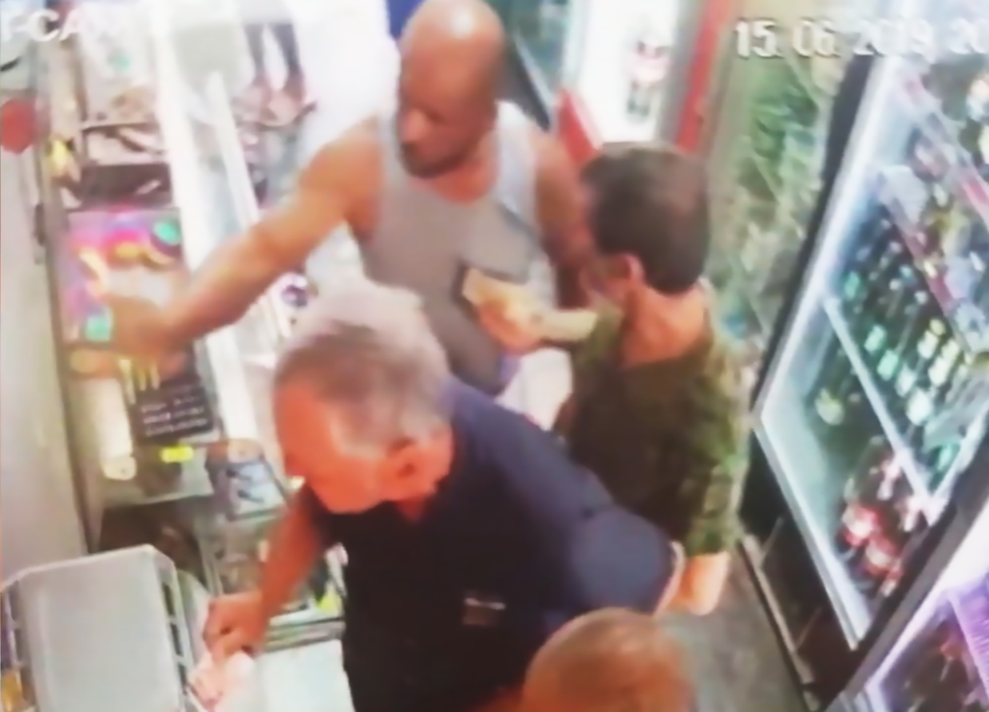 Read more about the article Brothers Pummel Man In Shop During Row Over Free Beer