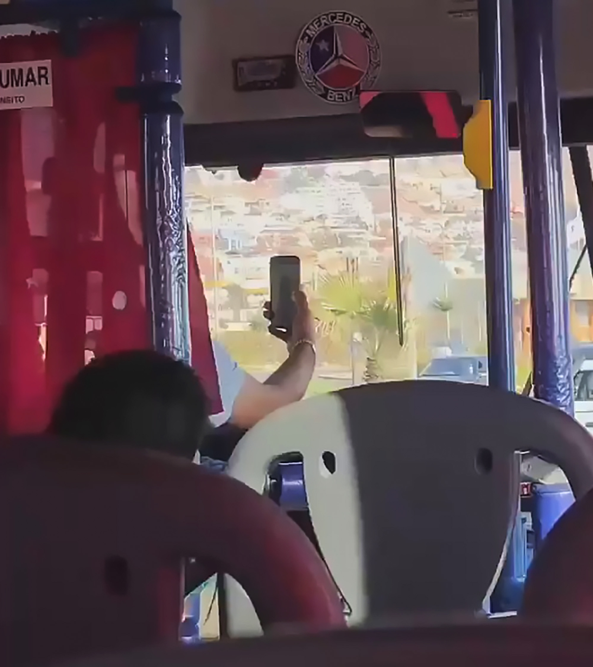 Read more about the article Bus Driver Sacked For Making Video Call At The Wheel