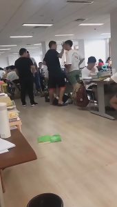 Read more about the article Student Attacked Over Uni Library AC Seat In 37C Heat
