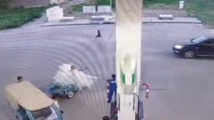 Read more about the article Petrol Station Smoker Given Fire Extinguisher Blast