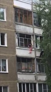 Read more about the article Drunk Con Dangles Baby Out Of Flat Window As Crowd Gasps
