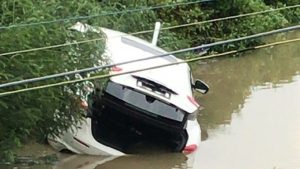 Read more about the article Man Drives Pals 3-Hour-Old Maserati Into Swamp