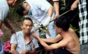Read more about the article Crash OAP Cheats Death After Bamboo Pole Impales Neck