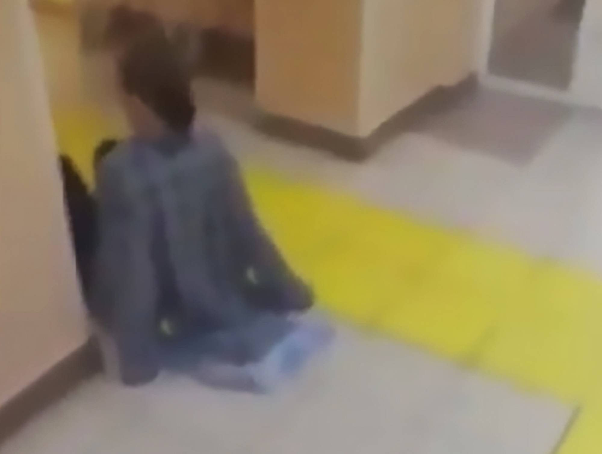 Read more about the article Female Patient Crawls To X-Ray Room At A Hospital