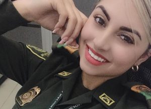 Read more about the article Curvy Cop Dubbed Colombias Sexiest Police Woman