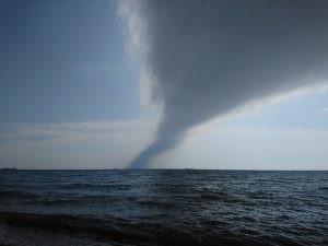 Read more about the article Unusual Cloud Looks Like A Huge Tornado