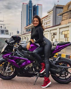 Read more about the article Beautiful Motorbike Blogger Killed In Road Accident