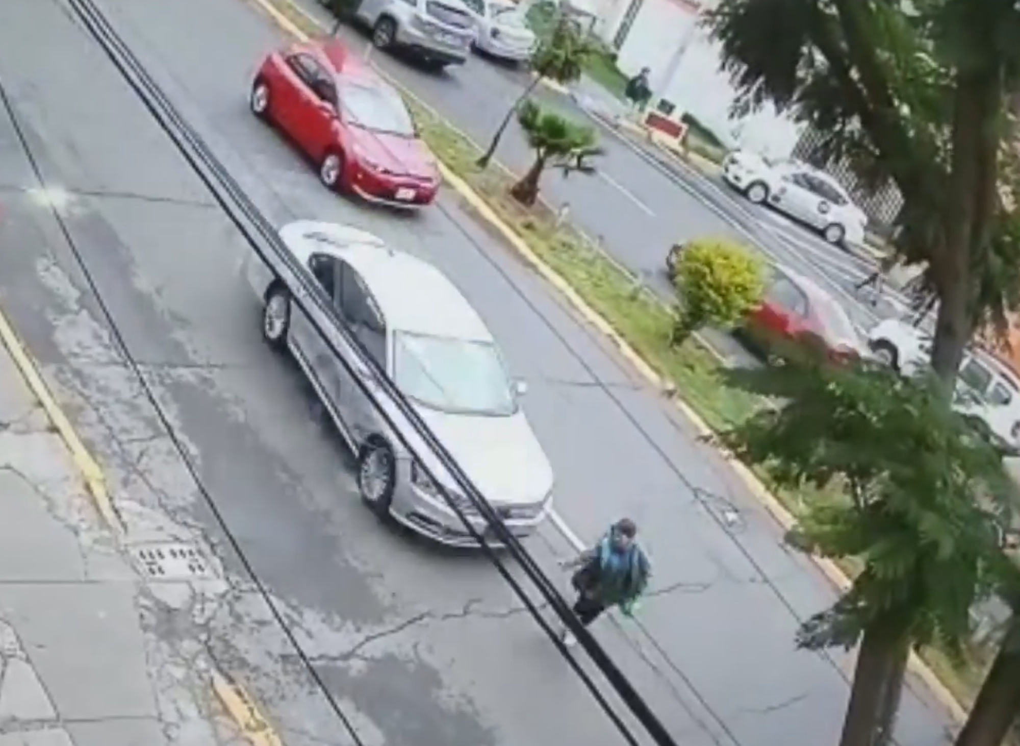 Read more about the article Car With No Plates Hits Woman On Mexico Street