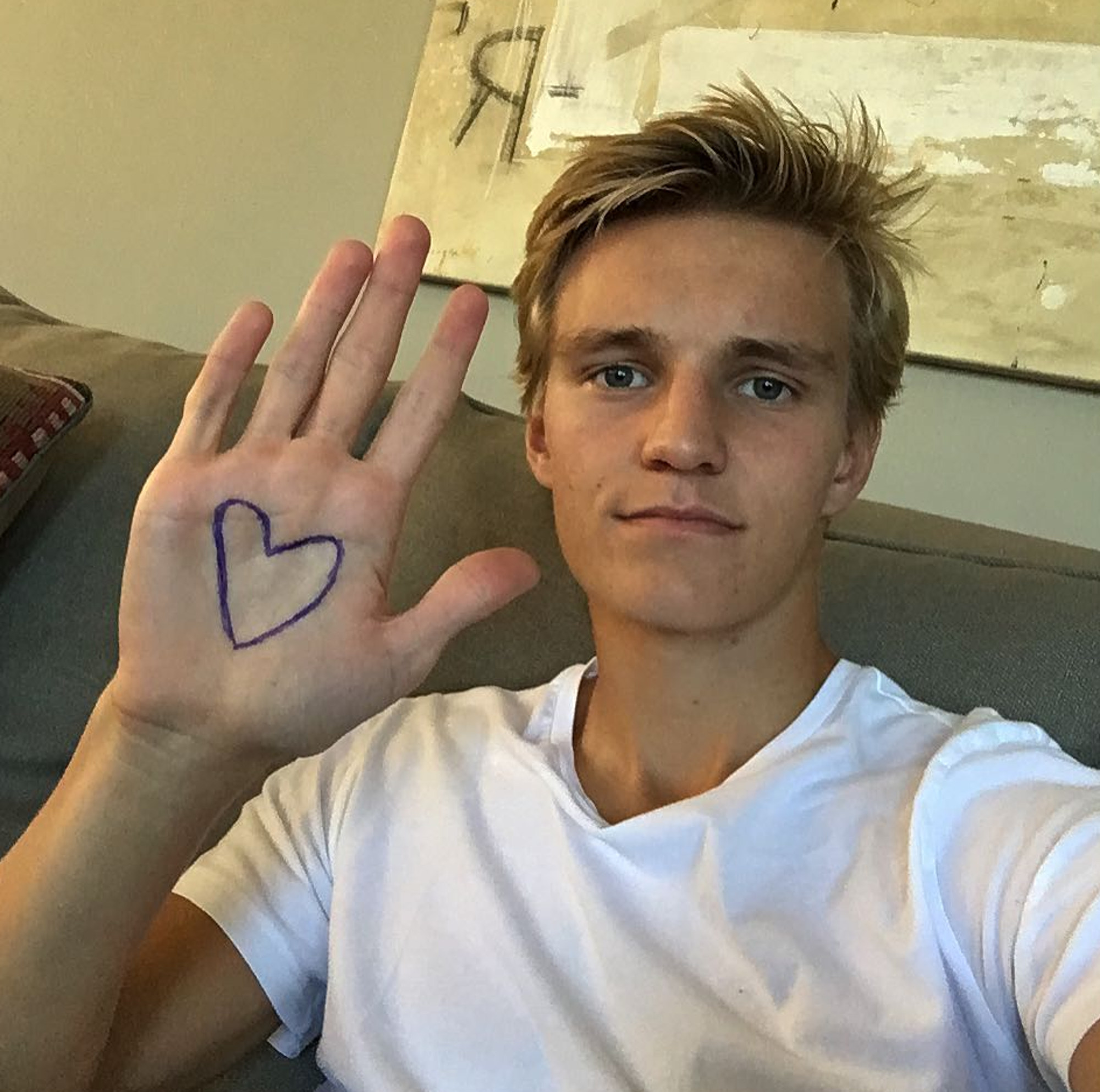 Read more about the article United Target Odegaard Deals Blow To Transfer