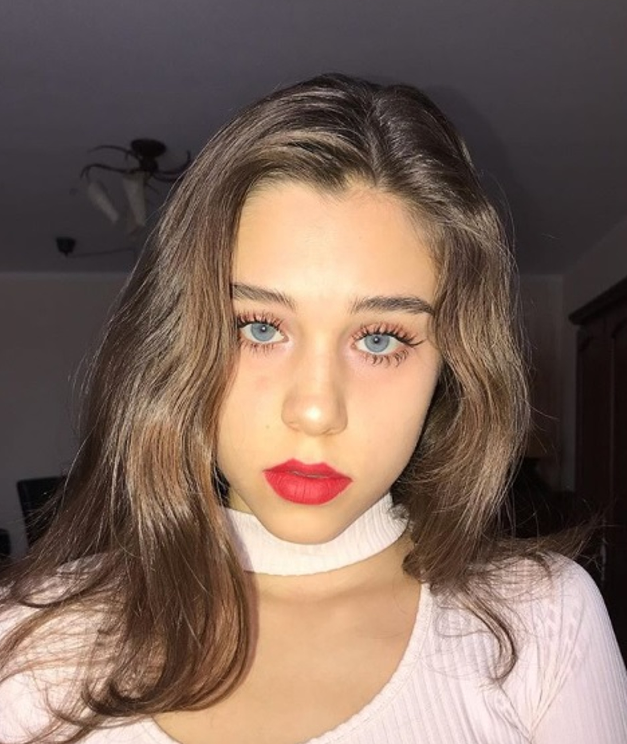 Read more about the article Polish Teen Crowned Queen Of TikTok With 8.5M Fans