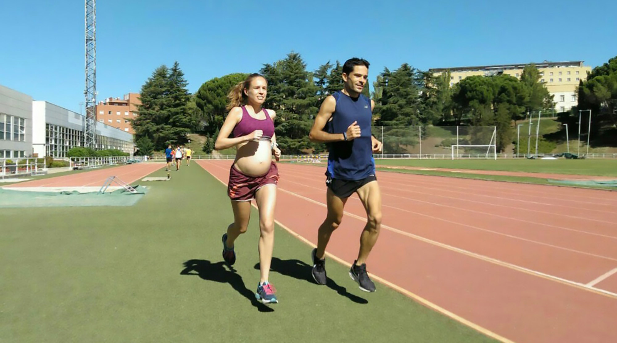 7Month Pregnant Athlete Prepares For Marathon ViralTab