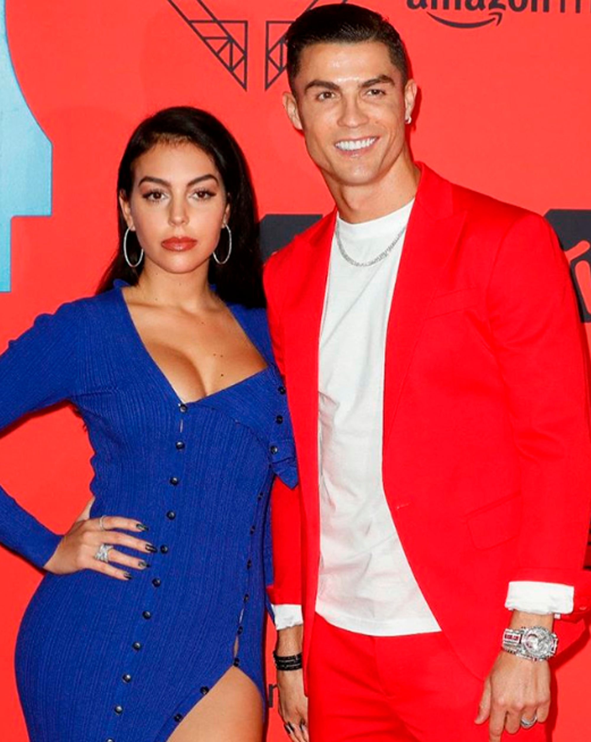 Read more about the article Ronaldo WAG Furious At His Encounter With Hot Model