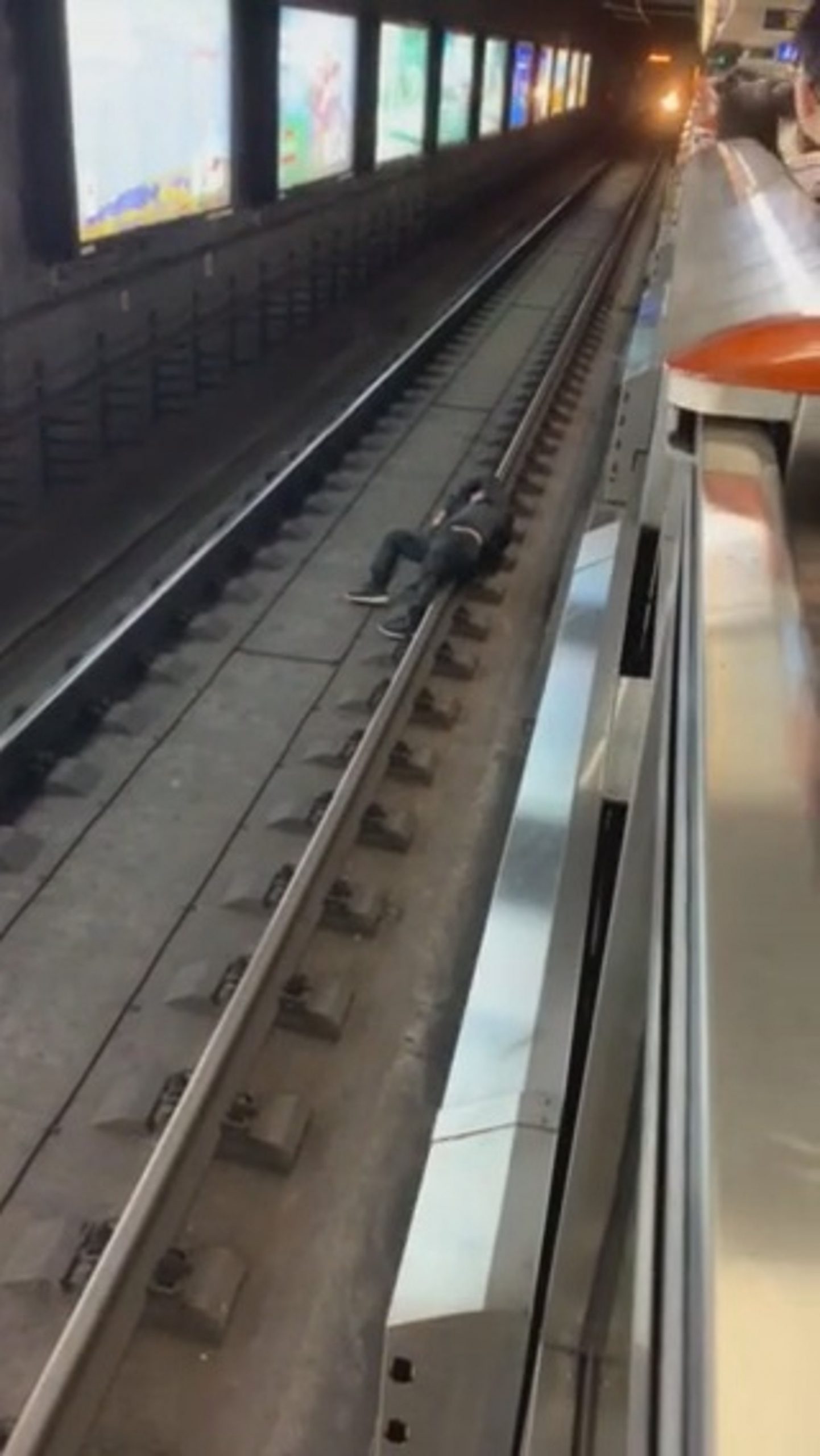 Read more about the article Metro Train Stops Just Feet From Drunk Lying On Tracks