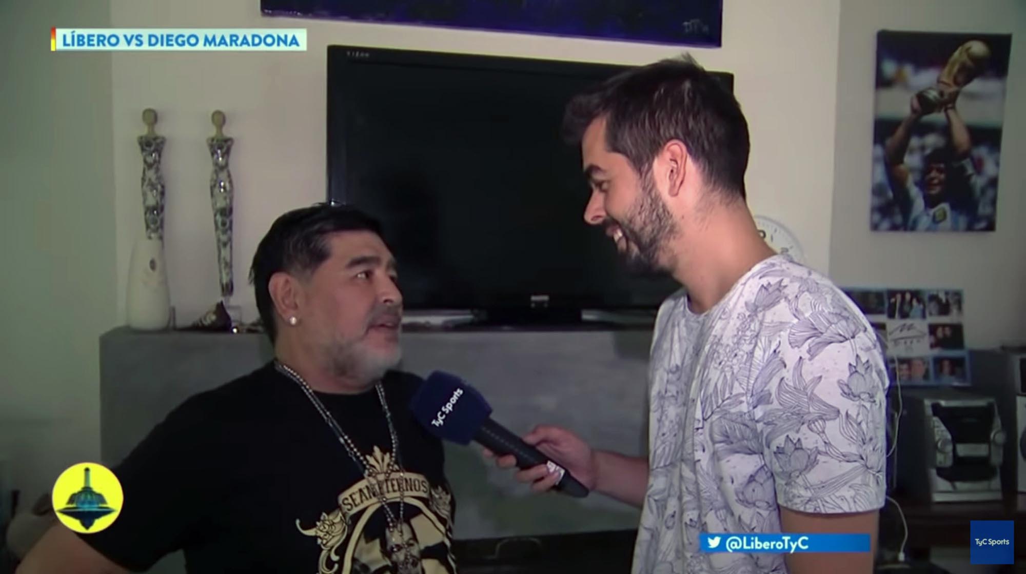 Read more about the article Maradona Saw Messi Cry And Names Di Stefano As GOAT
