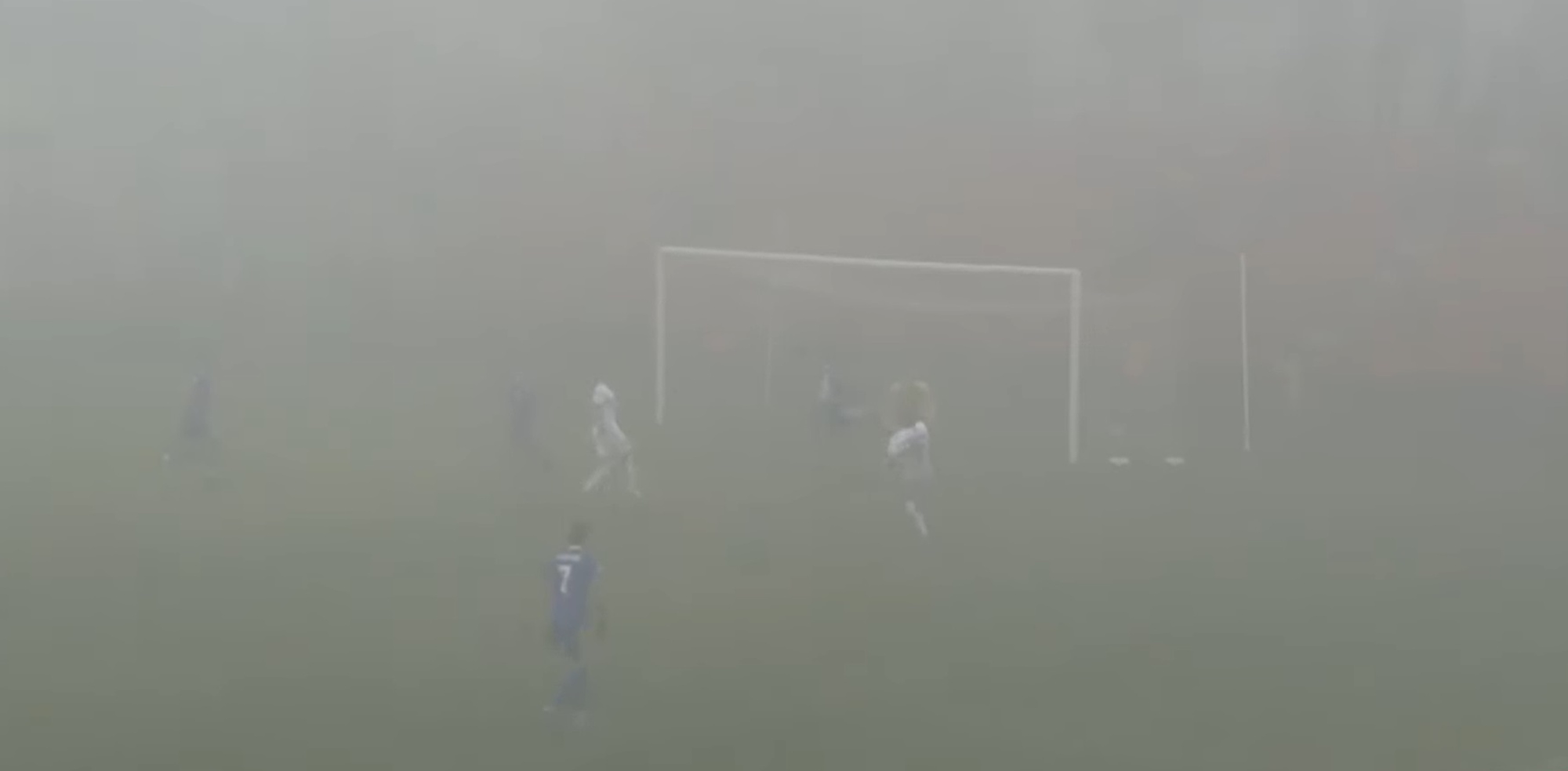 Read more about the article Fog Makes It Impossible To Watch Serbian League Match
