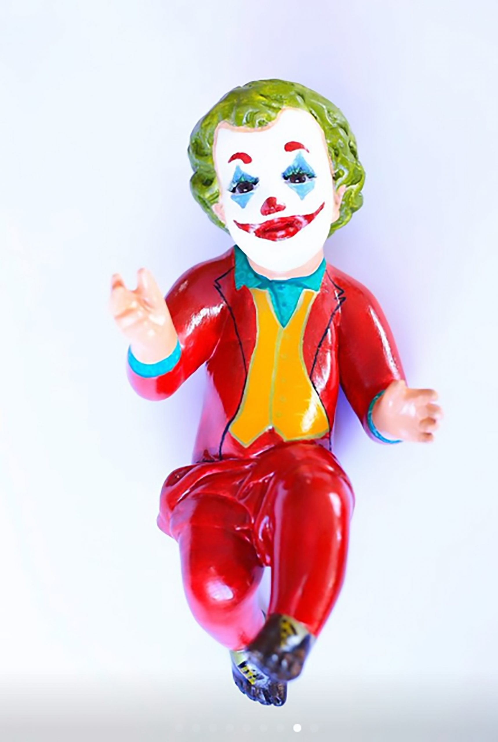 Read more about the article Outrage Over Mexican Joker Baby Jesus Figure