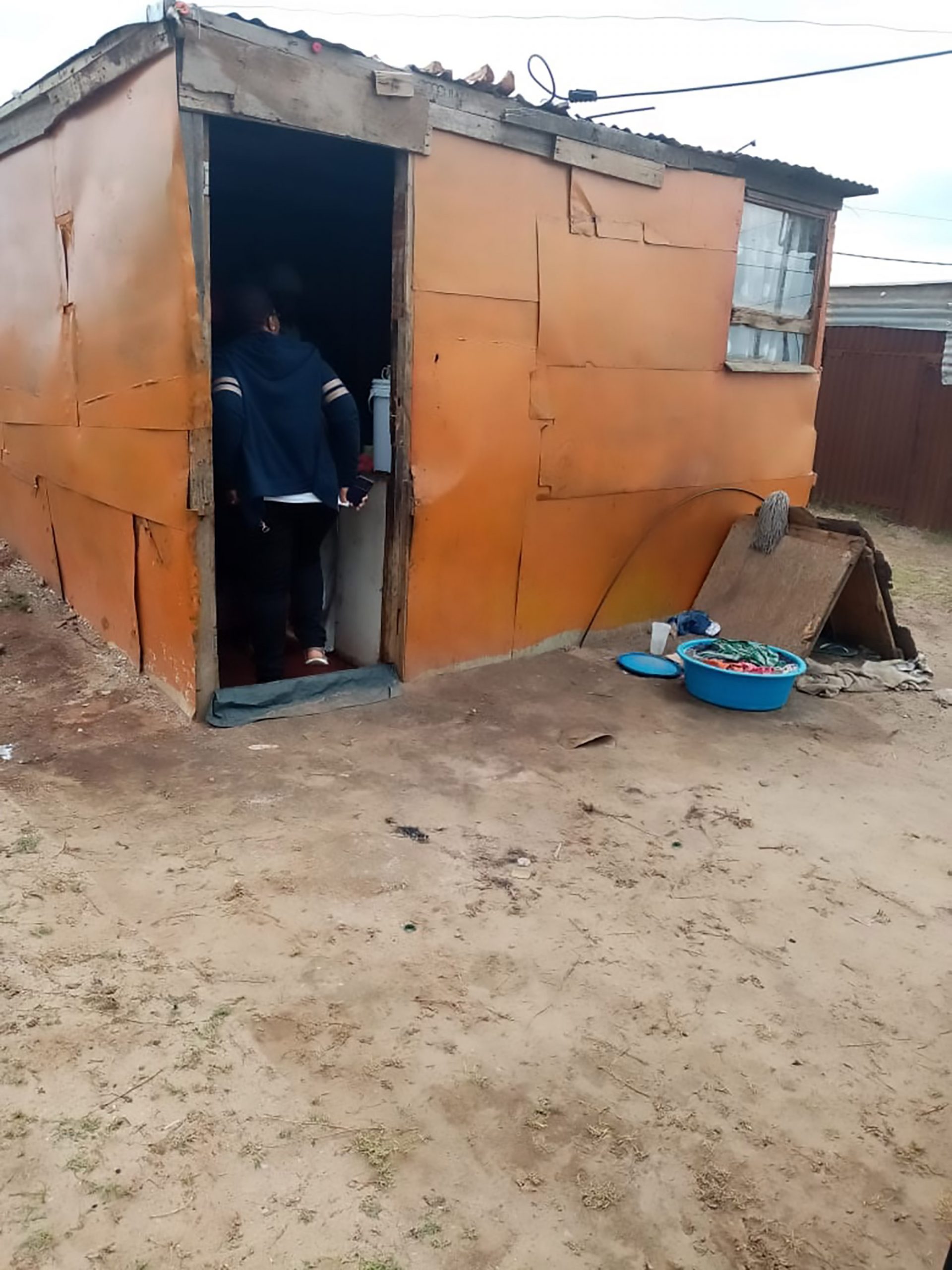 Read more about the article 79yo With 1-Room Shack Given New 3-Bed House By Cops