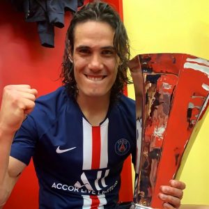 Read more about the article Cavani Says His Goodbyes To Teammates At PSG