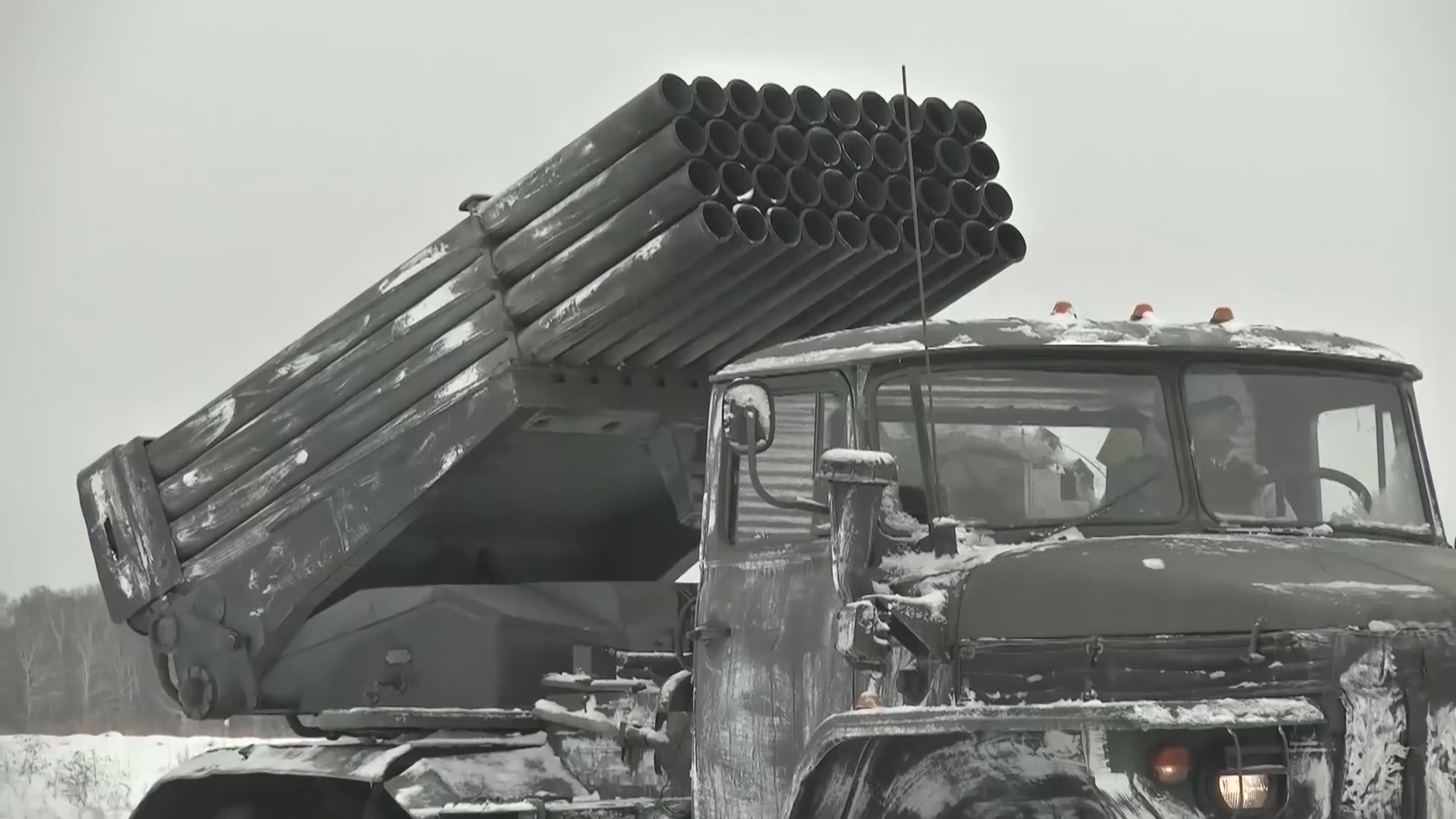 Read more about the article Russia MoD Flaunts Upgraded Rocket Launcher In War Games