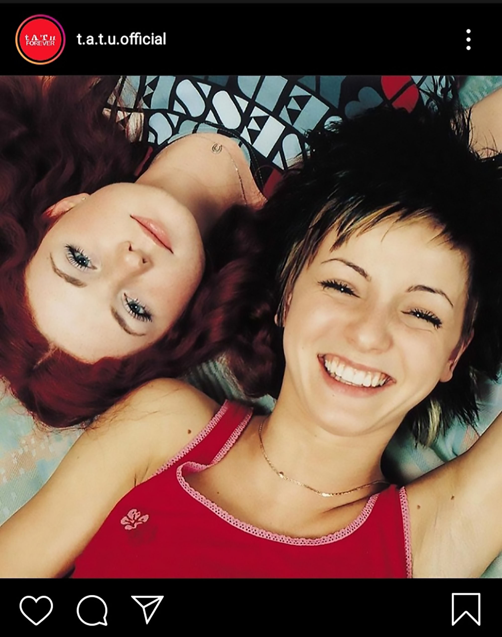 Read more about the article t.A.T.u Become First Russian Song Platinum In UK