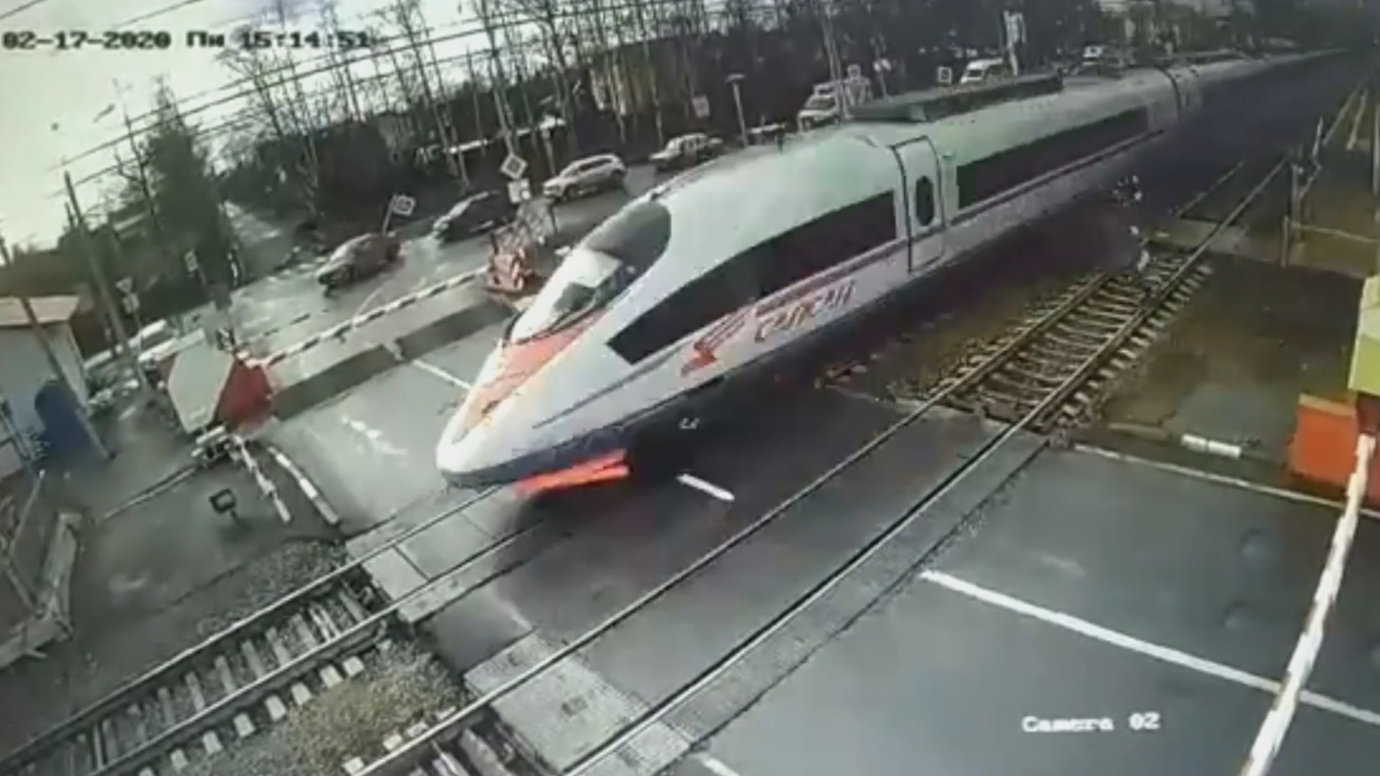 Read more about the article Man Sent Flying Across Tracks By Russias Fastest Train