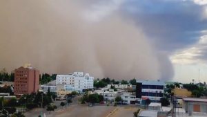 Read more about the article Huge Dust Cloud Engulfs Argentine City
