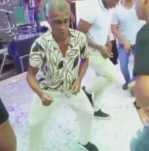 Read more about the article Romario Shows Off Dancing Skills At 54 Years Old