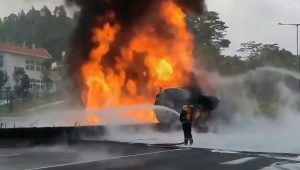 Read more about the article Tanker Lorry Explodes Into Fireball As Driver Uses Phone
