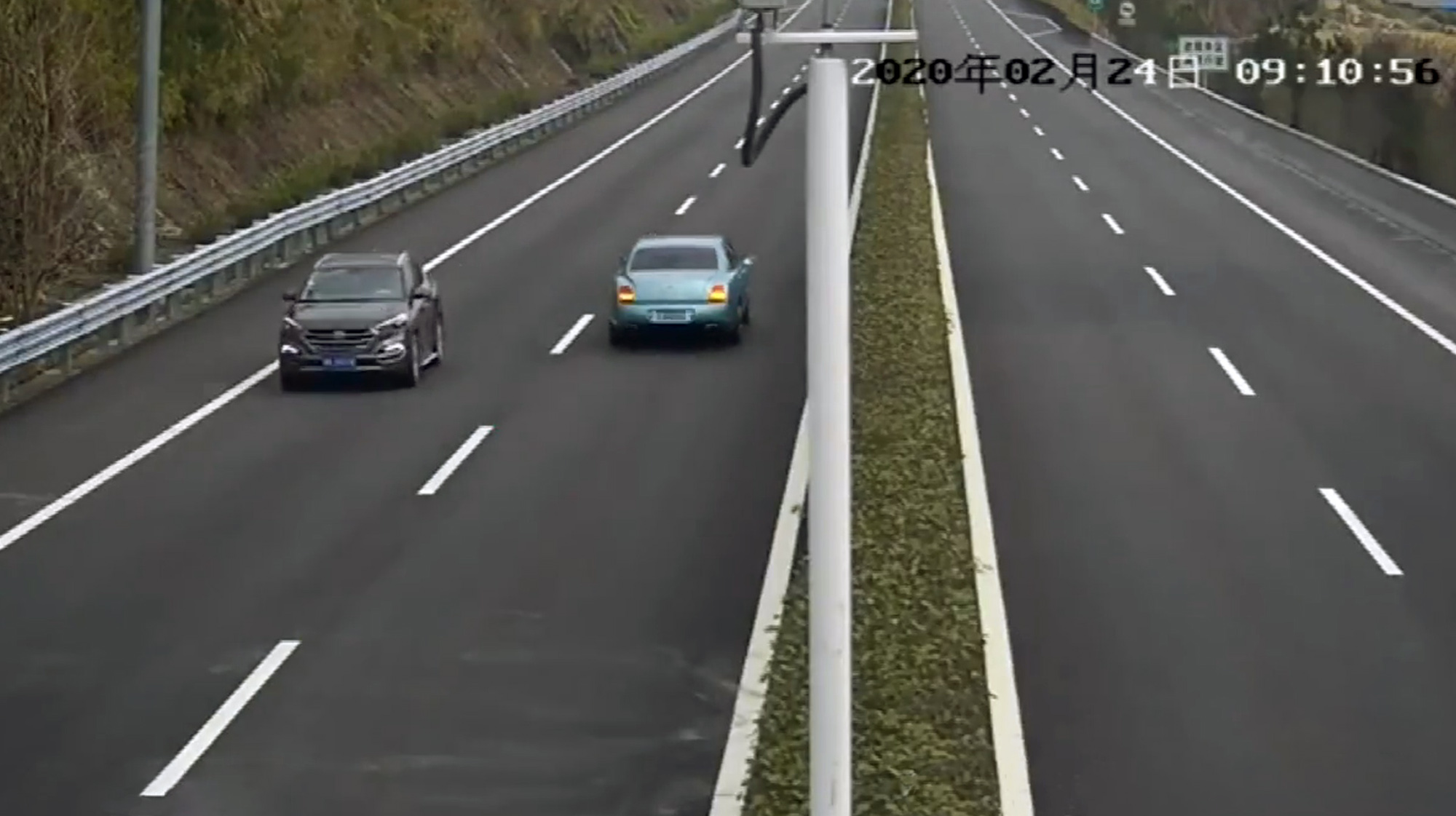 Read more about the article Engine Trouble Motorist Speeds Wrong Way On Motorway