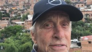Read more about the article Michael Douglas Visits Colombia For Lifetime Award