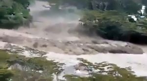 Read more about the article 7 Die As River Sends Torrent Of Mud Into Peruvian Valley