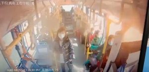Read more about the article Packed Bus Windows Shattered By Exploding Gas Cylinder
