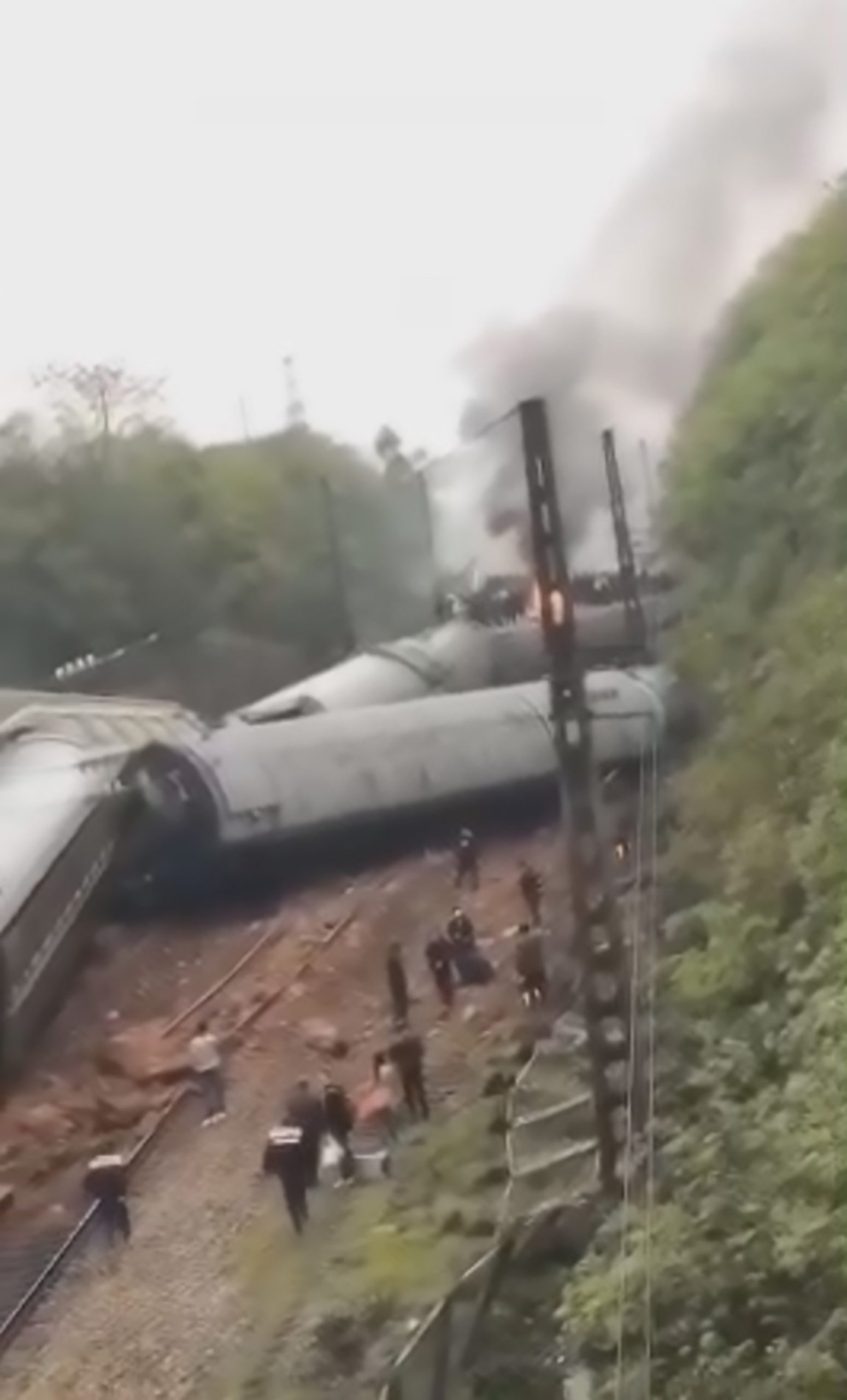 Read more about the article Passengers Clamber Out Of Train Cars After Derailment