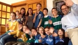 Read more about the article Whole Spanish Family Of 11 Kids infected With COVID