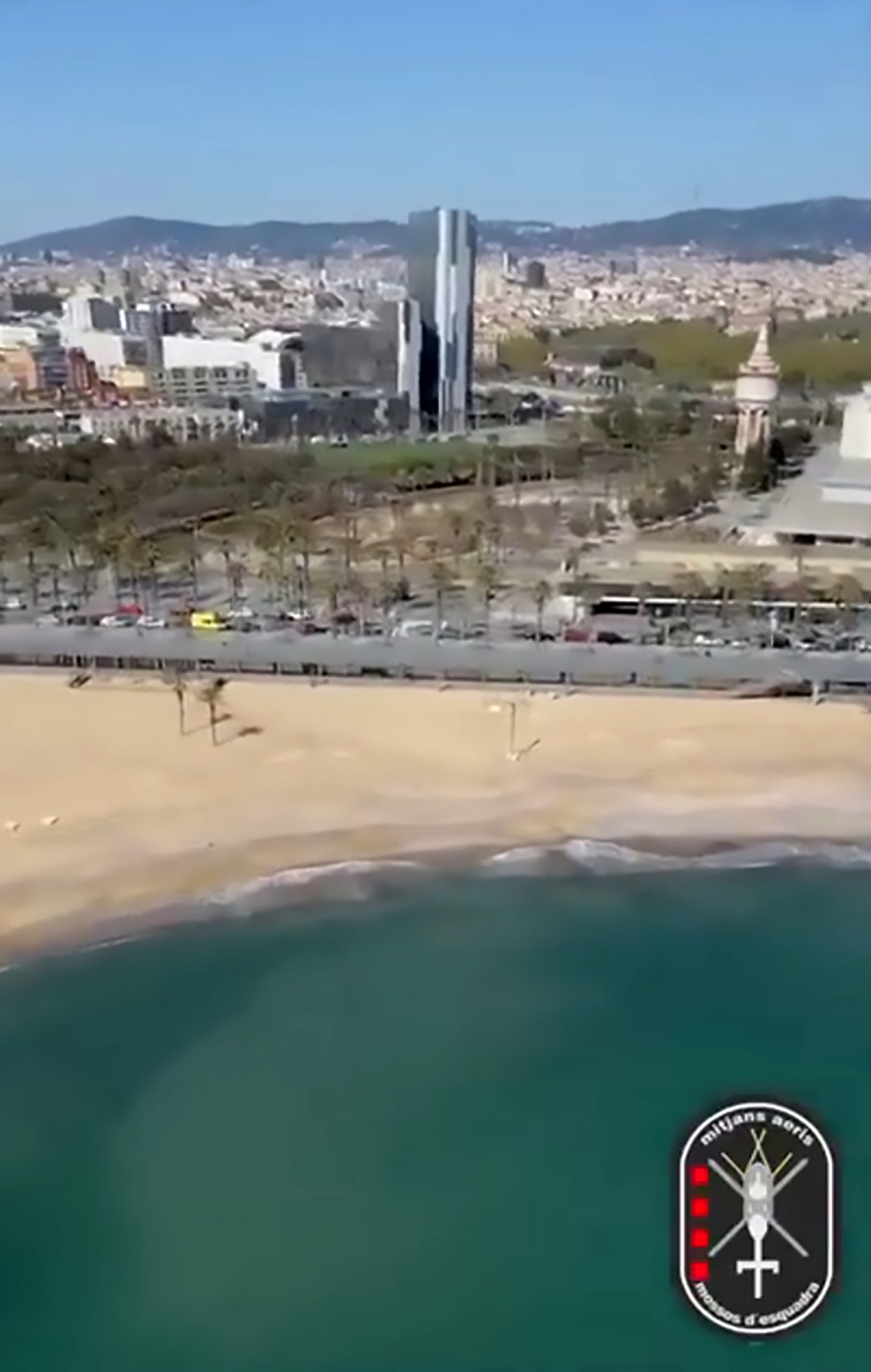 Read more about the article Police Chopper Shows Deserted Barcelona During Lockdown