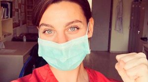 Read more about the article Netflix Star Joins Hospital As Nurse To Help COVID Sick