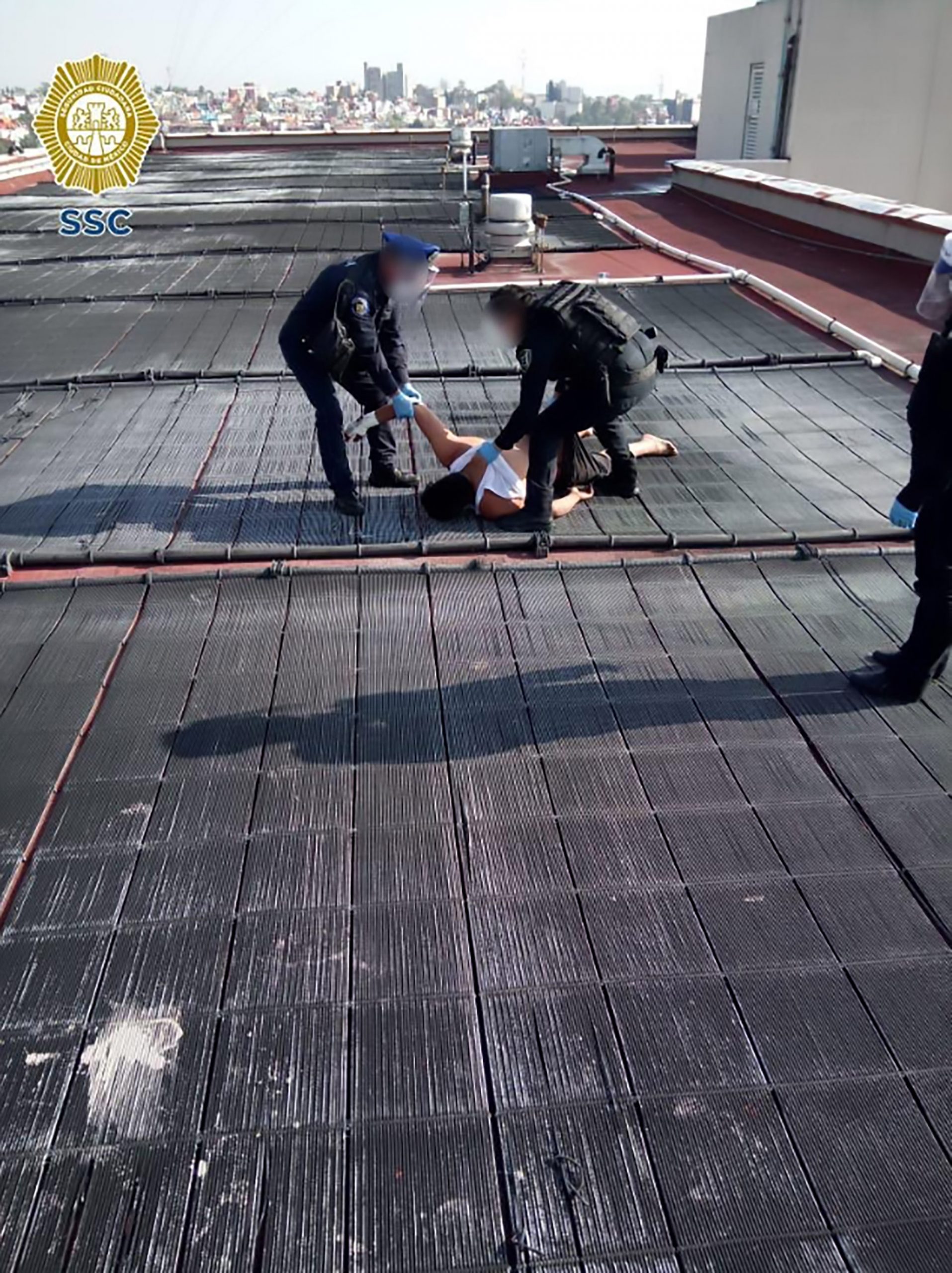 Read more about the article Cops Stop COVID Patient Jumping Off Hospital Roof