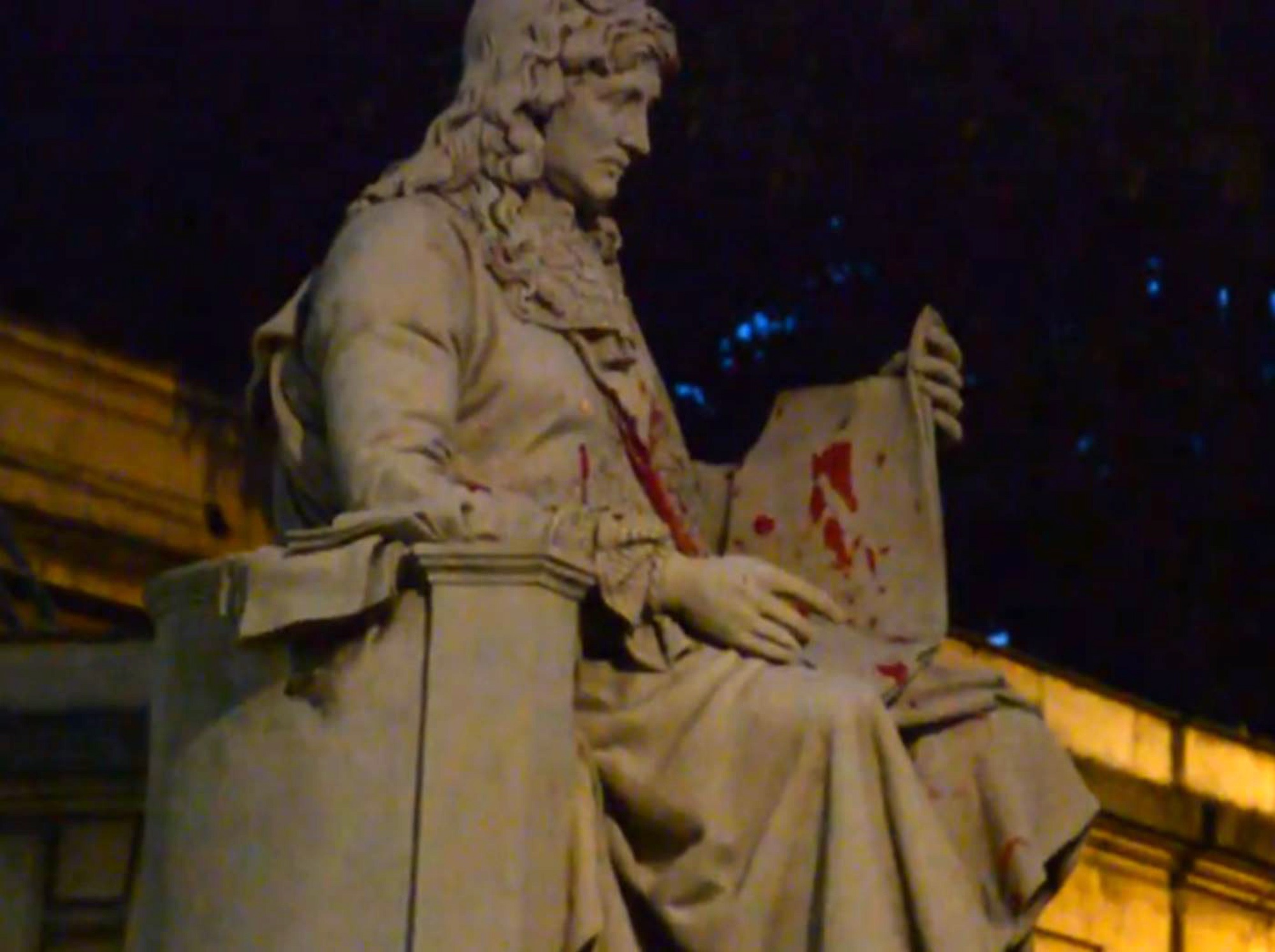 Read more about the article Man Who Defaced Paris Colbert Statue To Face Trial