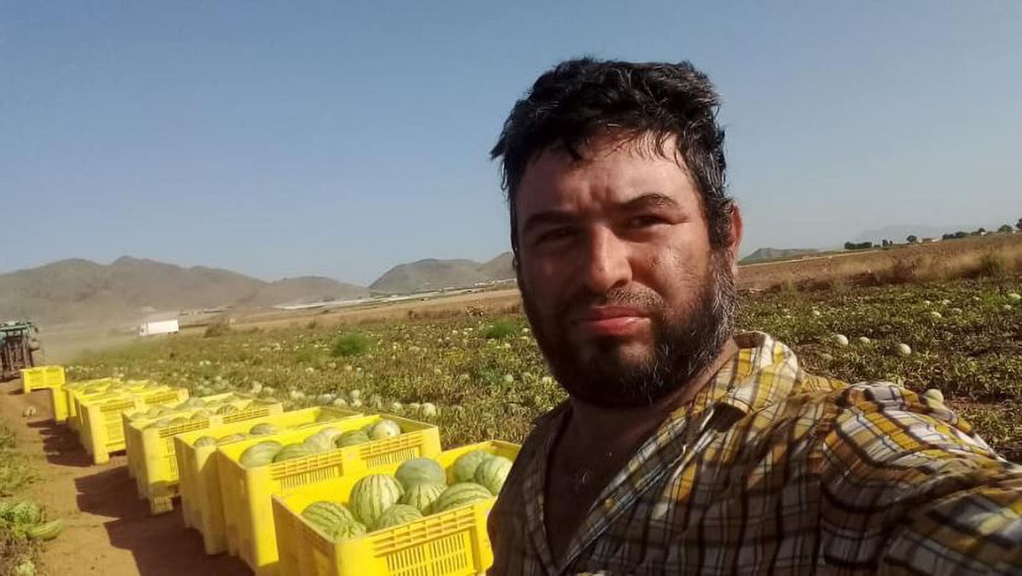 Read more about the article Migrant Fruit Picker Dies Of Heatstroke Outside Hospital